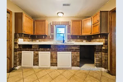 2813 New Hampshire Street, Lake Station, IN 46405 - Photo 7