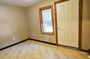 2813 New Hampshire St, Lake Station, IN 46405 - Photo 15