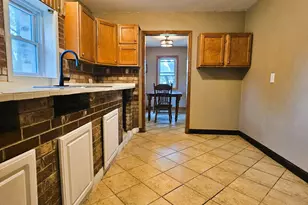 2813 New Hampshire St, Lake Station, IN 46405 - Photo 9