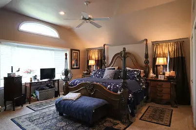 2023 Michigan Avenue, La Porte, IN 46350 - Photo 23