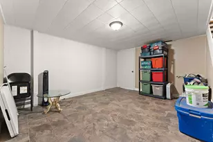 130 S 300 W, Valparaiso, IN 46385 - Photo 13