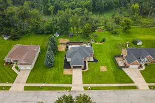 2630 E 9th Pl, Hobart, IN 46342 - Photo 63