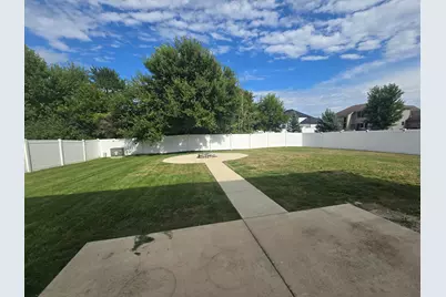 10091 Pearwood Drive, Saint John, IN 46373 - Photo 5