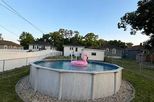 3002 W Ridge Rd, Hobart, IN 46342 - Photo 5