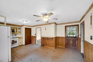 90 S 275 W, Valparaiso, IN 46385 - Photo 11