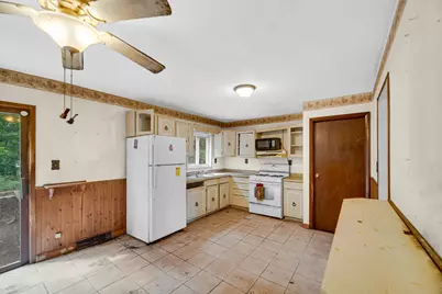 90 S 275 W, Valparaiso, IN 46385 - Photo 13