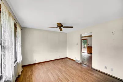 90 S 275 W, Valparaiso, IN 46385 - Photo 17