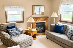 417 Softwood Dr, Hobart, IN 46342 - Photo 7