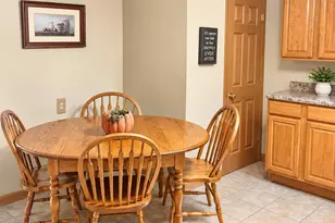 417 Softwood Dr, Hobart, IN 46342 - Photo 5