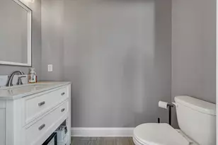 10101 Norwich Dr, Munster, IN 46321 - Photo 29