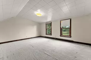 1700 W 10th St, Hobart, IN 46342 - Photo 23