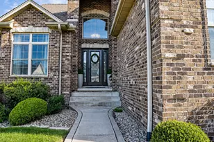 58 E Levanno Dr E, Crown Point, IN 46307 - Photo 17