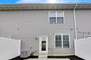 11833 Kentucky St, Crown Point, IN 46307 - Photo 23