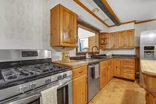 419 S 9th St, Chesterton, IN 46304 - Photo 15