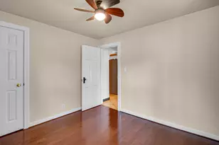 419 S 9th St, Chesterton, IN 46304 - Photo 23