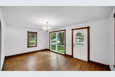 419 S 9th Street, Chesterton, IN 46304 - Photo 7