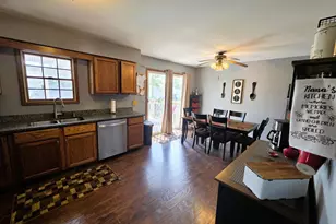 1285 W 98th Ave, Crown Point, IN 46307 - Photo 9