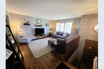 1285 W 98th Avenue, Crown Point, IN 46307 - Photo 3