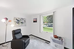 412 Westwood Dr, Michigan City, IN 46360 - Photo 9