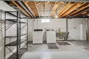 209 S Virginia St, Hobart, IN 46342 - Photo 13