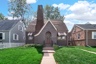 822 174th St, Hammond, IN 46324 - Photo 1