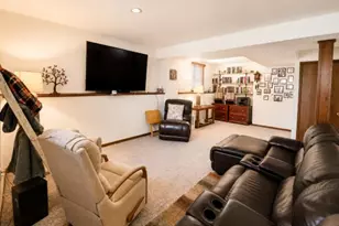 9113 Idlewild Dr, Highland, IN 46322 - Photo 21