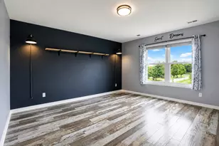 527 Chicory Ln, Valparaiso, IN 46385 - Photo 19