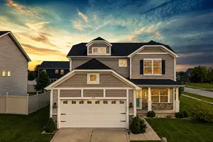527 Chicory Ln, Valparaiso, IN 46385 - Photo 1