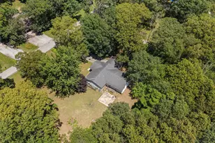 165 W 890 N, Wheatfield, IN 46392 - Photo 3
