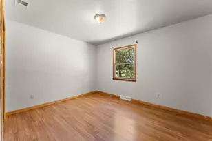 165 W 890 N, Wheatfield, IN 46392 - Photo 15