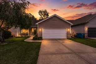 1927 Cory Ln, Chesterton, IN 46304 - Photo 1