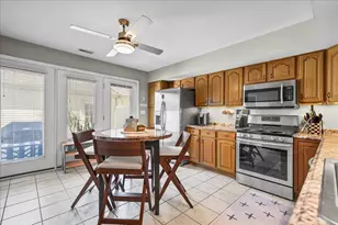 1812 Cottonwood Ct, Crown Point, IN 46307 - Photo 7