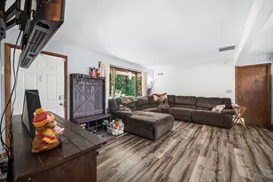 680 S Marshall St, Wheatfield, IN 46392 - Photo 5