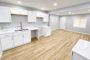 1817 Central Dr, Gary, IN 46407 - Photo 9