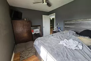 2943 Prairie Stream Way, Columbus, IN 47203 - Photo 21