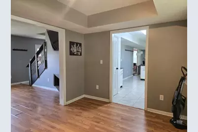 2943 Prairie Stream Way, Columbus, IN 47203 - Photo 11