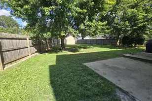 2943 Prairie Stream Way, Columbus, IN 47203 - Photo 3