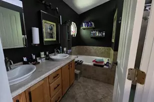 2943 Prairie Stream Way, Columbus, IN 47203 - Photo 17