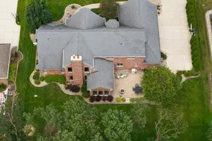 12825 Rosewood Dr, Saint John, IN 46373 - Photo 7