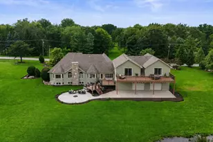 11911 Burr St, Crown Point, IN 46307 - Photo 33
