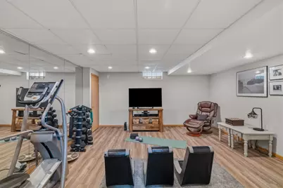 9201 Schillton Drive, Saint John, IN 46373 - Photo 33