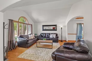 108 Exeter Rd, Munster, IN 46321 - Photo 5