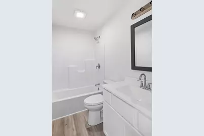 530 Oxford Road, Kingsford Heights, IN 46346 - Photo 5