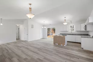 530 Oxford Rd, Kingsford Heights, IN 46346 - Photo 3