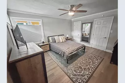 8501 Oak Avenue, Gary, IN 46403 - Photo 17