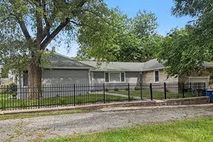 8501 Oak Ave, Gary, IN 46403 - Photo 1