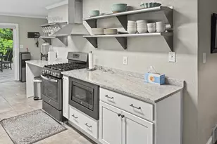 8501 Oak Ave, Gary, IN 46403 - Photo 7