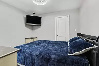 523 Rush Street, Hobart, IN 46342 - Photo 5