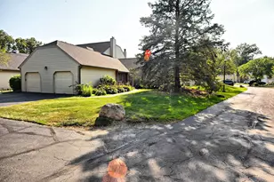 1951 David Dr, Chesterton, IN 46304 - Photo 15