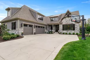 3703 Brigata Dr, Valparaiso, IN 46385 - Photo 7